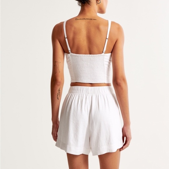 Abercrombie & Fitch White Linen Shorts - Size XL - Picture 2 of 5